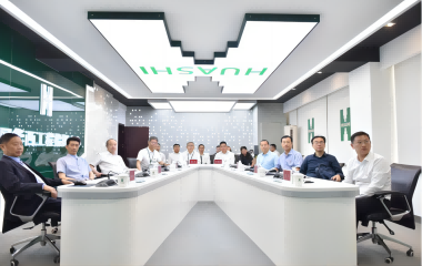 蔣錫培拜會四川華西集團(tuán)黨委書記、董事長楊斌