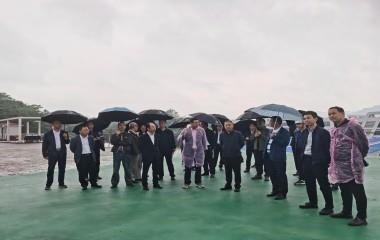 成都理工大學(xué)工程技術(shù)學(xué)院院長柳建率隊參訪遠(yuǎn)東股份宜賓智能產(chǎn)業(yè)園